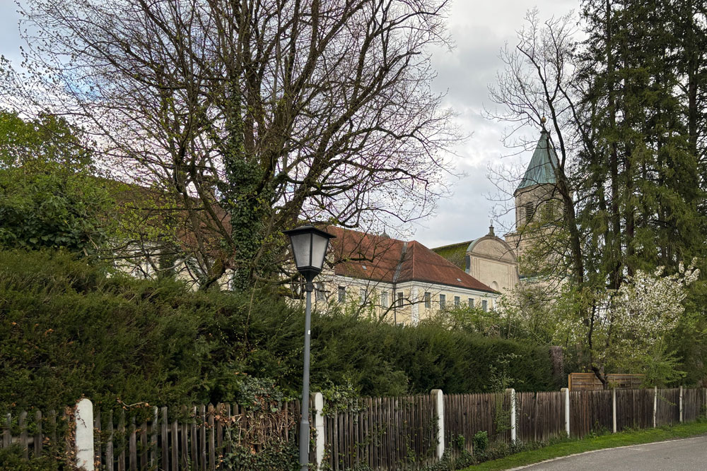 Kloster Polling (ehemaliges Kloster der Benediktiner, dann der Augustiner-Chorherren) im Landkreis Weilheim-Schongau