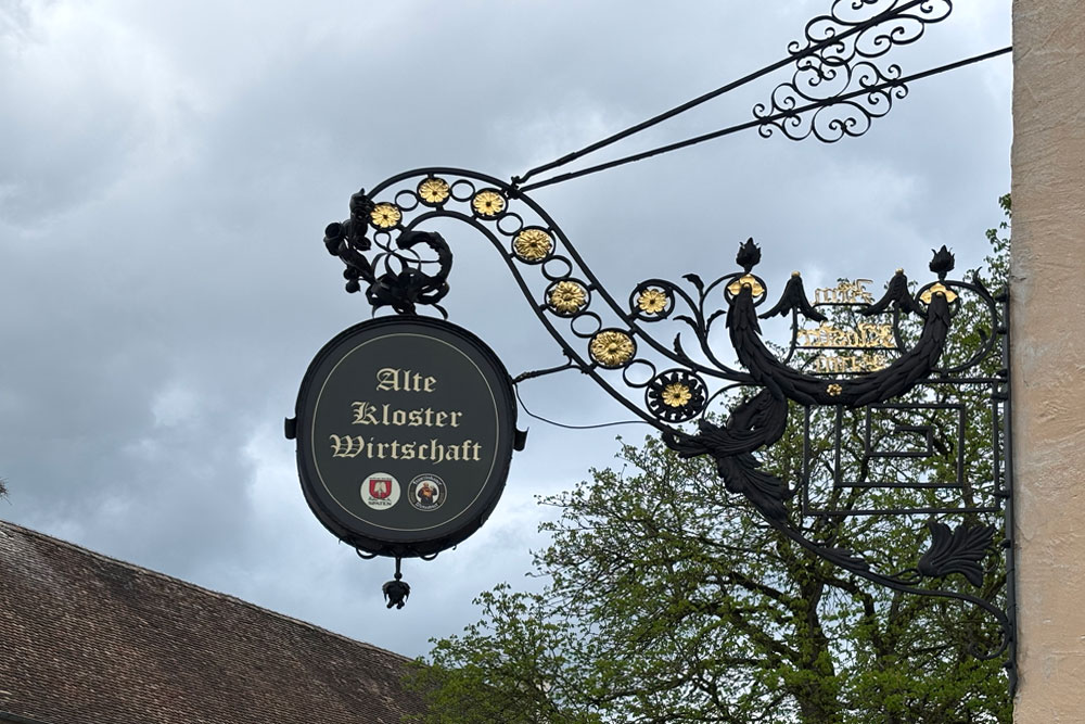 Kloster Polling (ehemaliges Kloster der Benediktiner, dann der Augustiner-Chorherren) im Landkreis Weilheim-Schongau