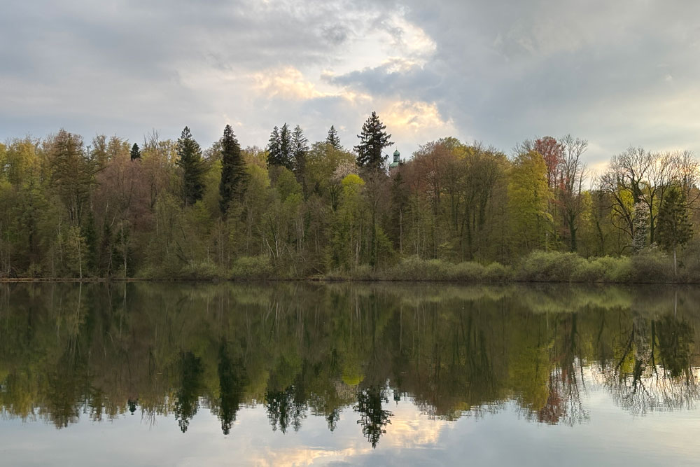 Schloss Hirschberg (am Haarsee) im Landkreis Weilheim-Schongau