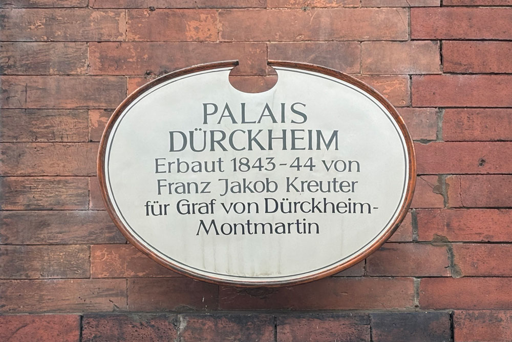 Palais Dürckheim (Palais Dürckheim-Montmartin, Palais Pinakothek) in München