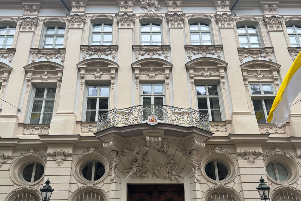 Palais Holnstein (München) (Palais Königsfeld, Erzbischöfliches Palais) in München