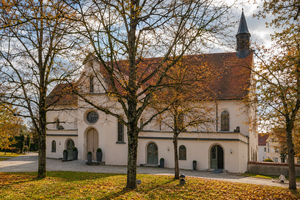 Franziskanerkloster Neuburg an der Donau (ehemalige Klosterkirche St. Anton – heute Katholische Filialkirche St. Augustin) im Landkreis Neuburg-Schrobenhausen