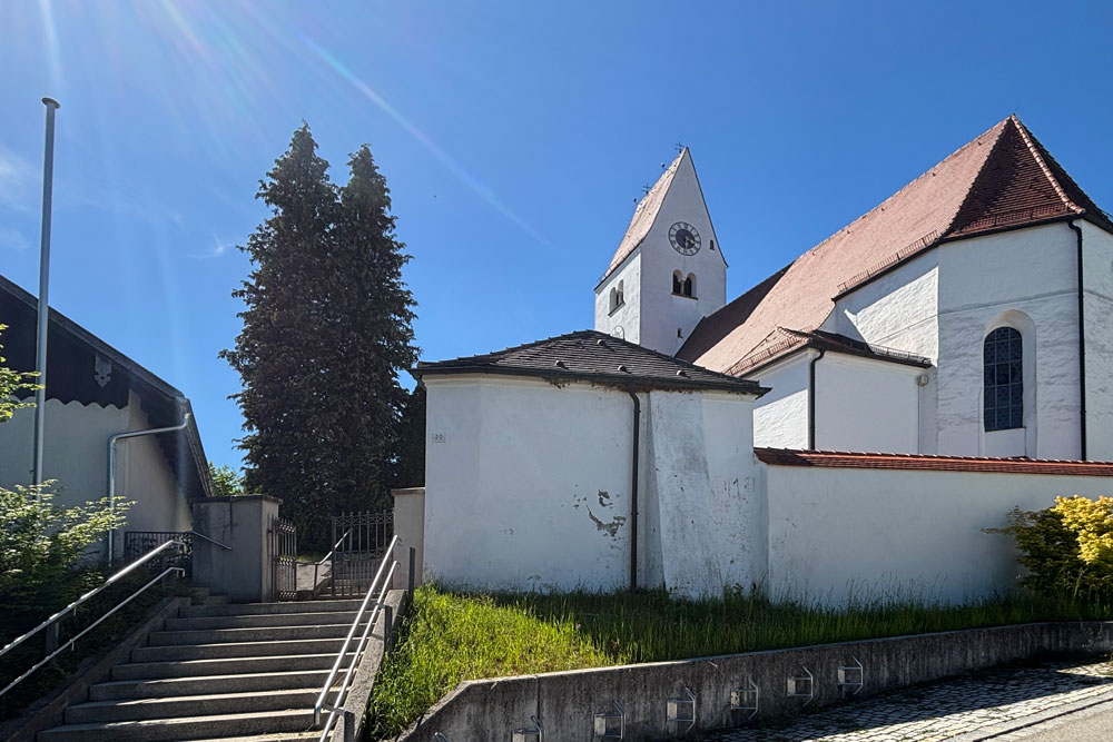 Kirchhofbefestigung Hurlach im Landkreis Landsberg am Lech
