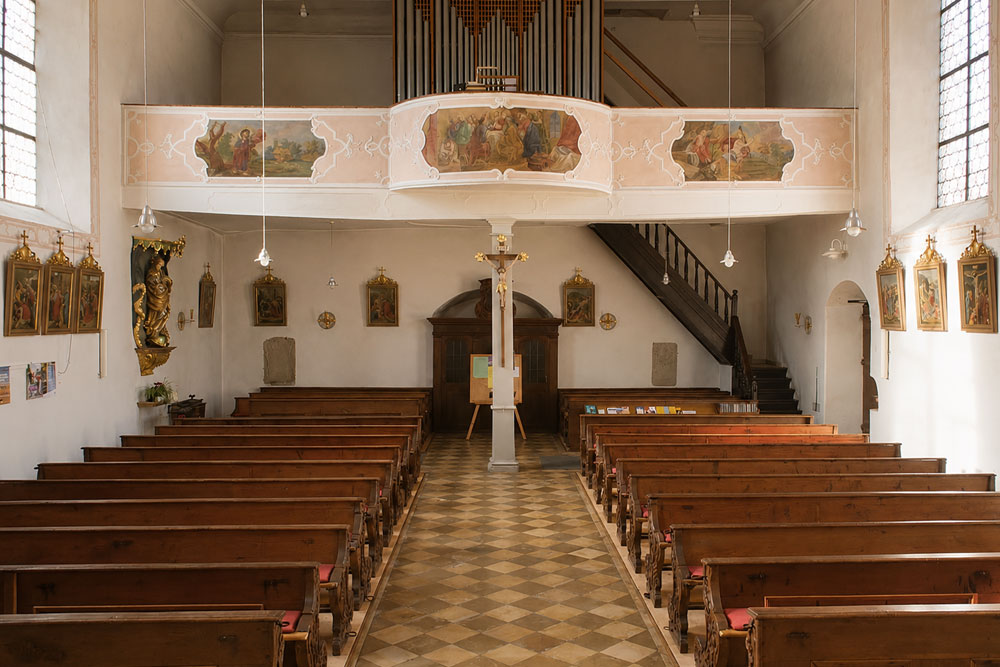 Kirchhofbefestigung Möckenlohe (Wehrkirche Mariä Himmelfahrt) Kirchhofbefestigung Möckenlohe (Wehrkirche Mariä Himmelfahrt) im Landkreis Eichstätt