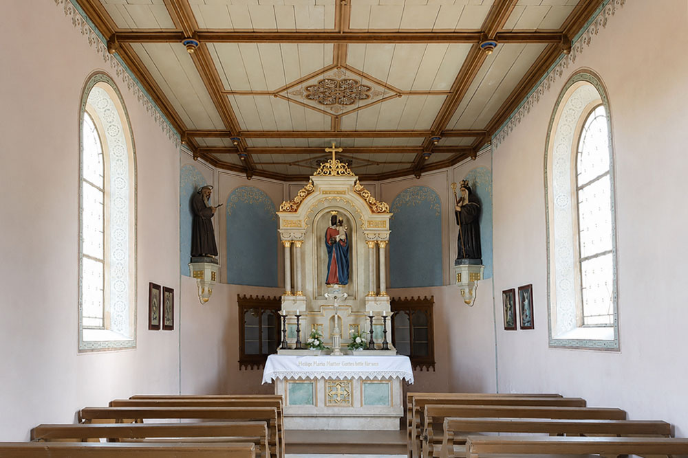Schloss Lampoding - Schlosskapelle „Maria Loreto“ (Eichetkapelle) Schloss Lampoding im Landkreis Traunstein