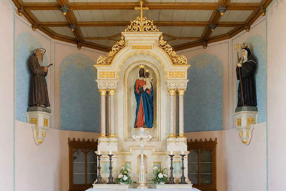 Schloss Lampoding - Schlosskapelle „Maria Loreto“ (Eichetkapelle) Schloss Lampoding im Landkreis Traunstein