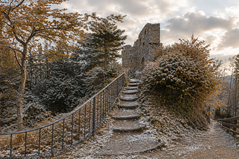 Burgruine Karlstein Burgruine Karlstein im Landkreis Berchtesgadener Land