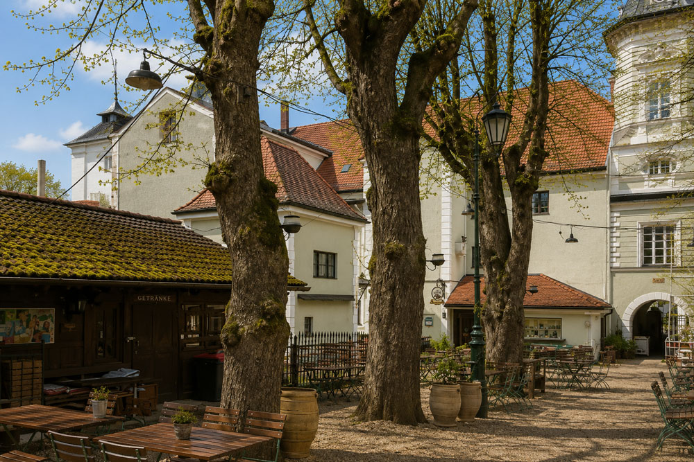 Schloss Au (Hallerau) Schloss Au (Hallerau) im Landkreis Freising