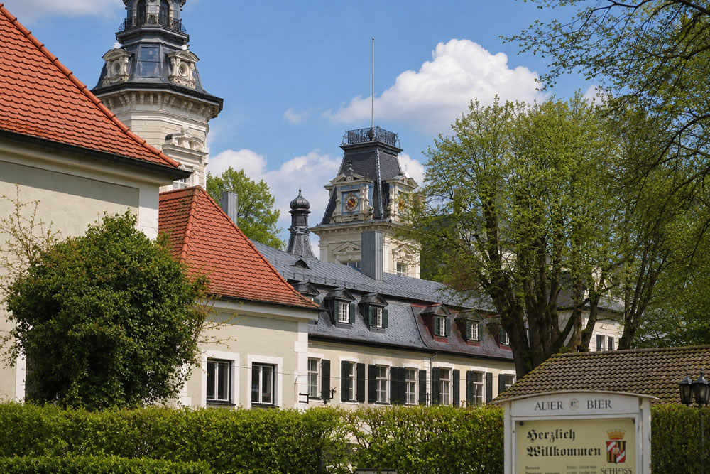 Schloss Au (Hallerau) Schloss Au (Hallerau) im Landkreis Freising