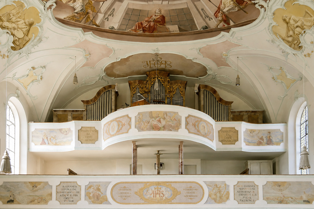 Burg Moorenweis - Pfarrkirche St. Sixtus Burg Moorenweis im Landkreis Fürstenfeldbruck