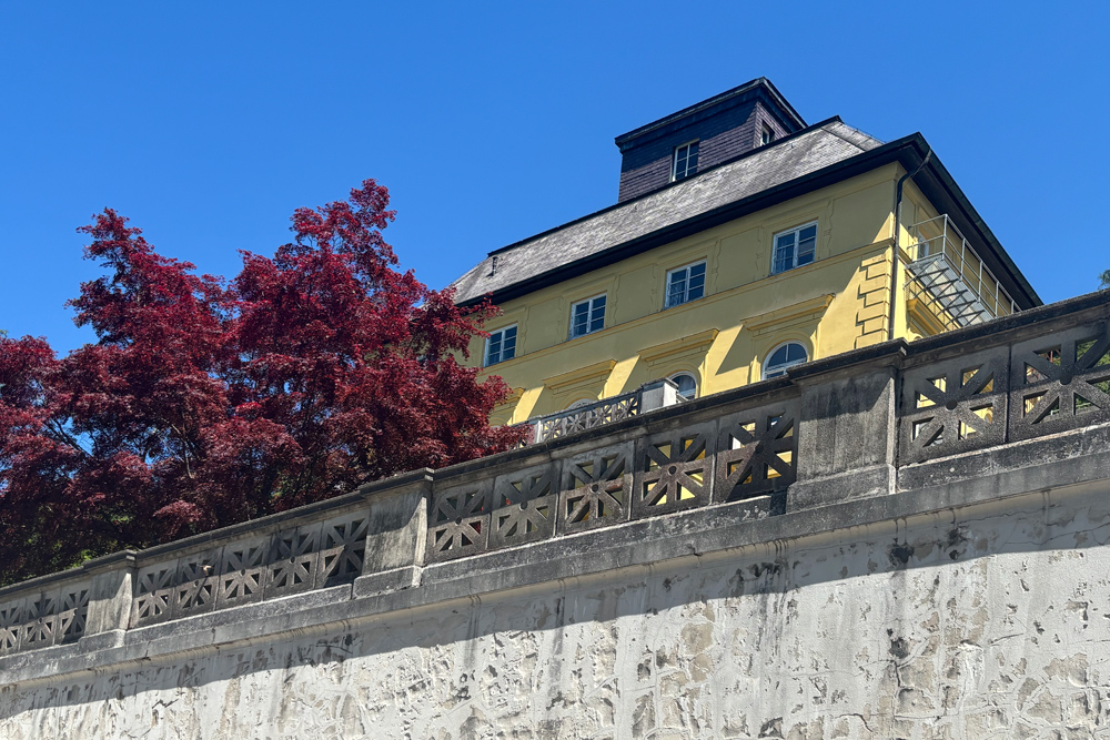 Schloss Allmannshausen (Unterallmannshausen) Schloss Allmannshausen (Unterallmannshausen) im Landkreis Starnberg