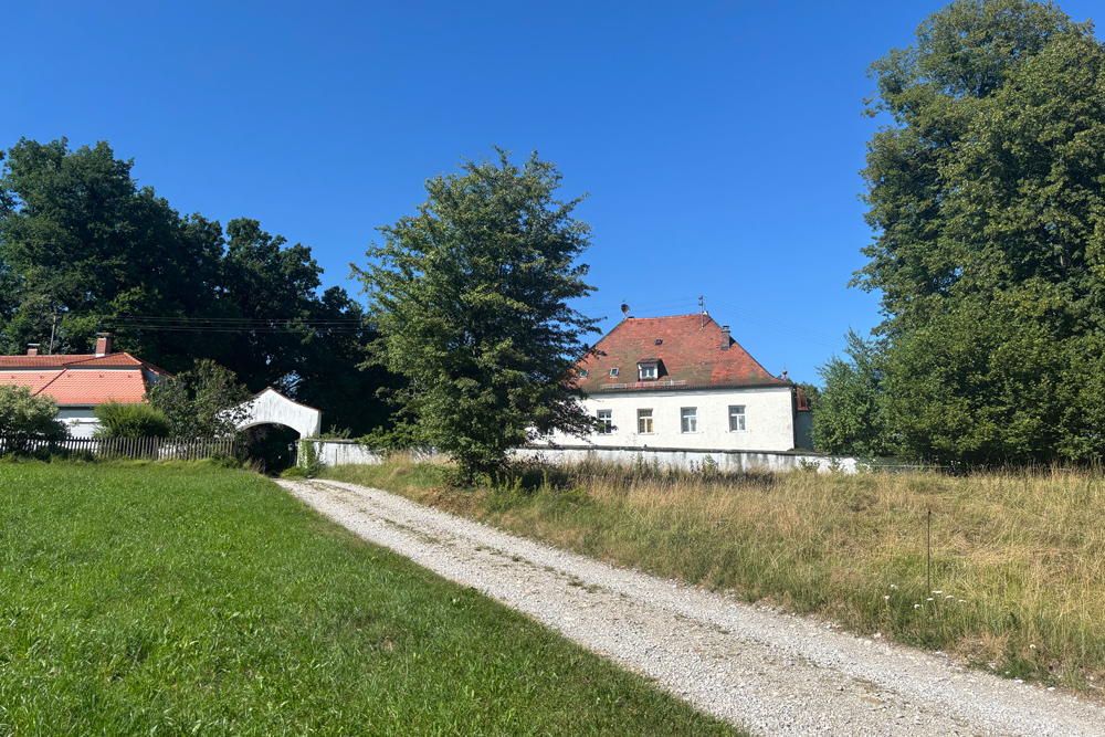 Schloss-Beuerberg-01-web