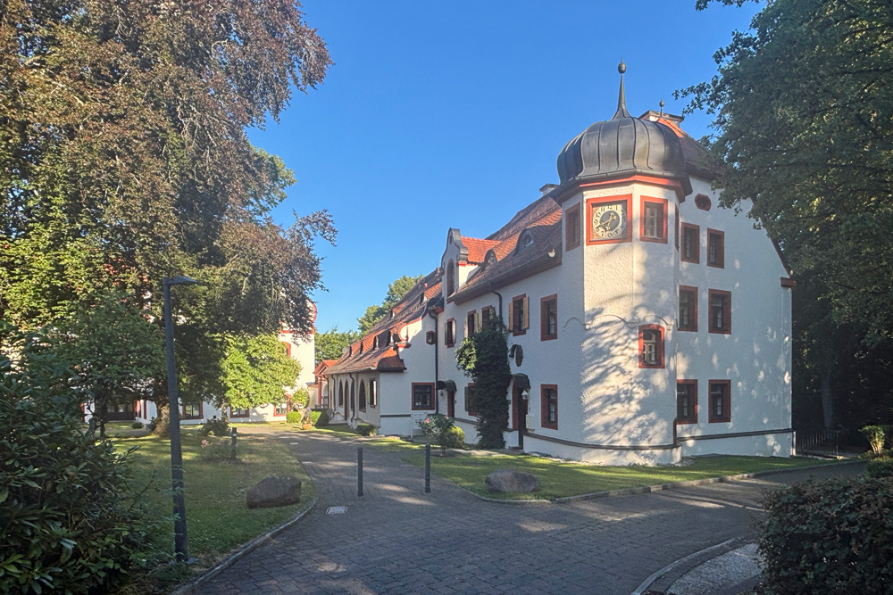 Schloss-Eurasburg-01-web