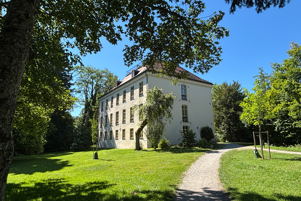 Schloss Fussberg (Schloss Gauting) im Landkreis Starnberg