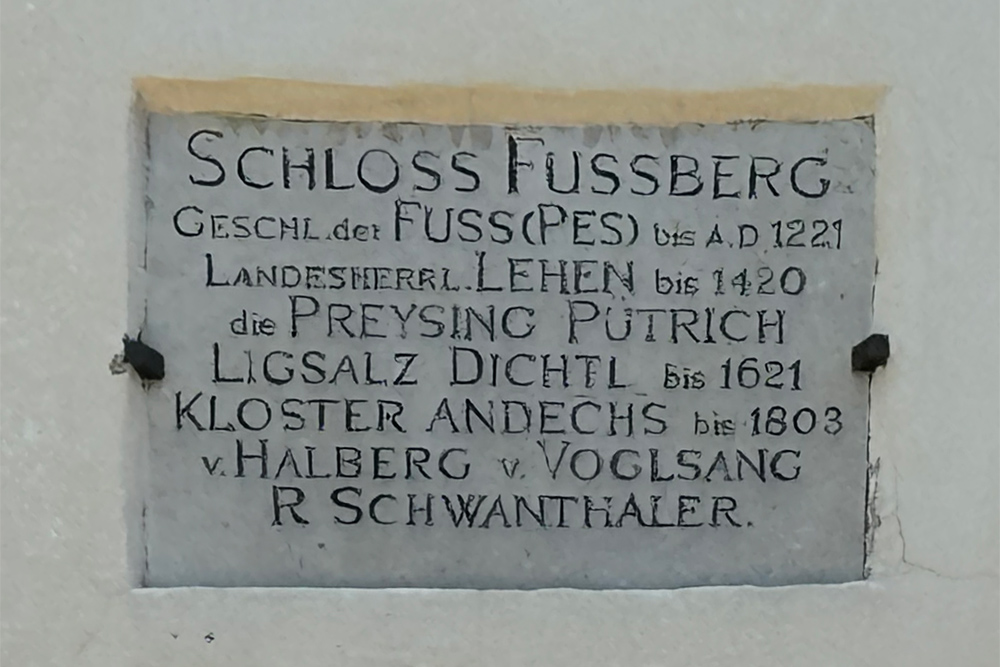 Schloss Fussberg (Schloss Gauting) im Landkreis Starnberg