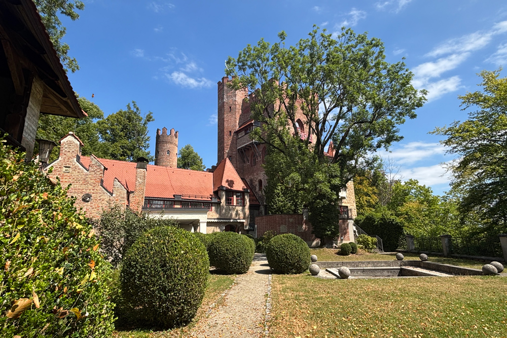 Burg-Schwaneck-07-web