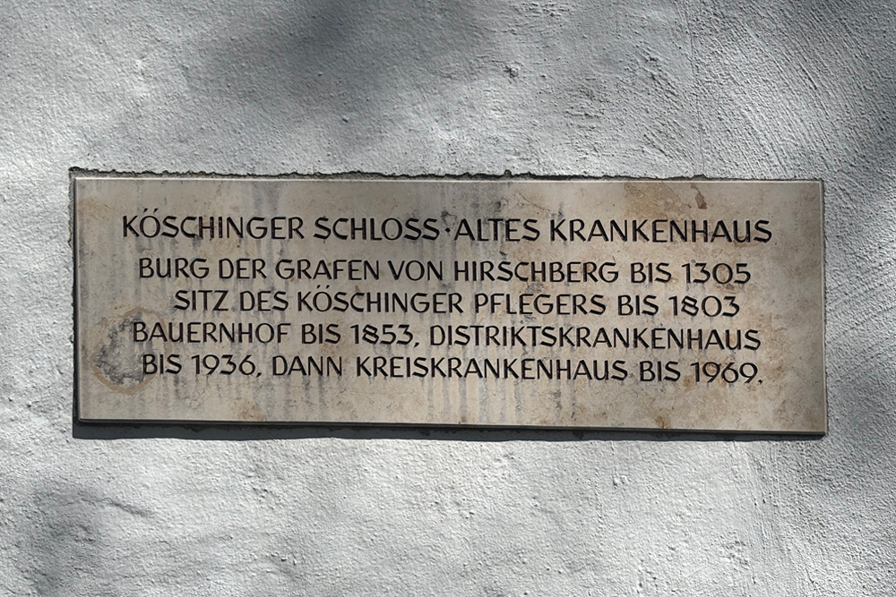 Schloss-Koesching-03-web