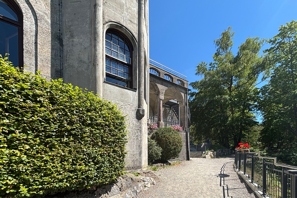 Schloss-Seeburg-02-web