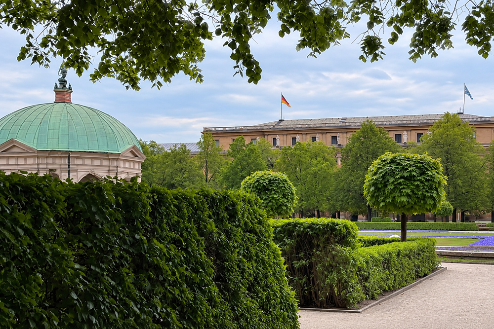 Residenz-Muenchen-D24-KI-web