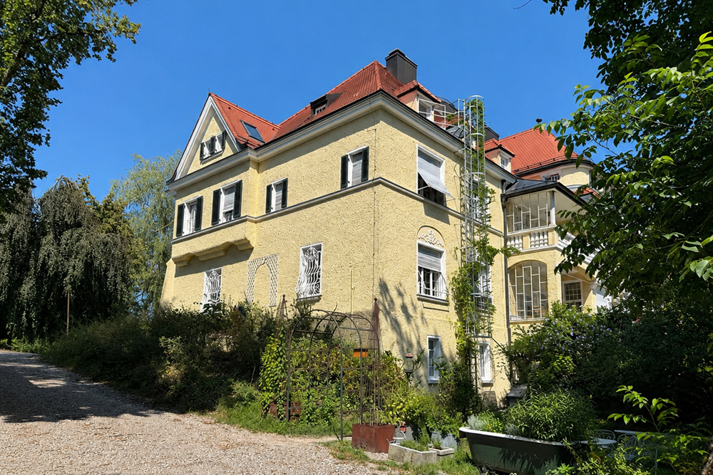 Schloss-Moerlbach-02-KI-web