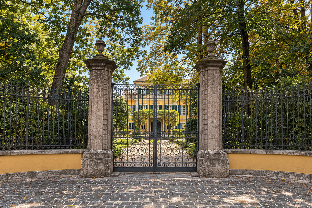 Schloss-Suresnes-07-KI-web