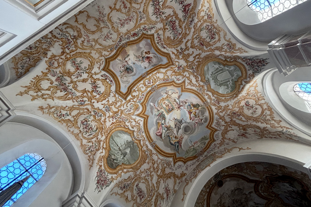 Oberes-Schloss-Salmanskirchen-Kapelle-02-web
