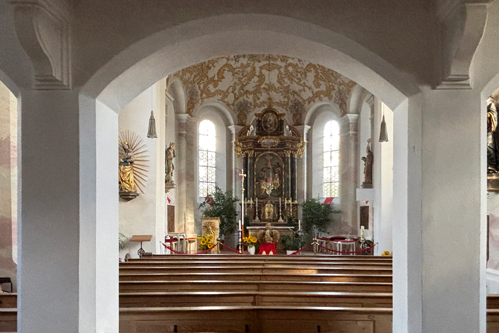 Oberes-Schloss-Salmanskirchen-Kapelle-03-web