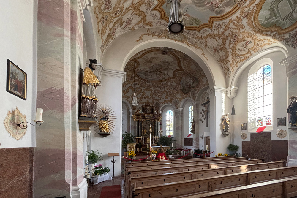 Oberes-Schloss-Salmanskirchen-Kapelle-07-web