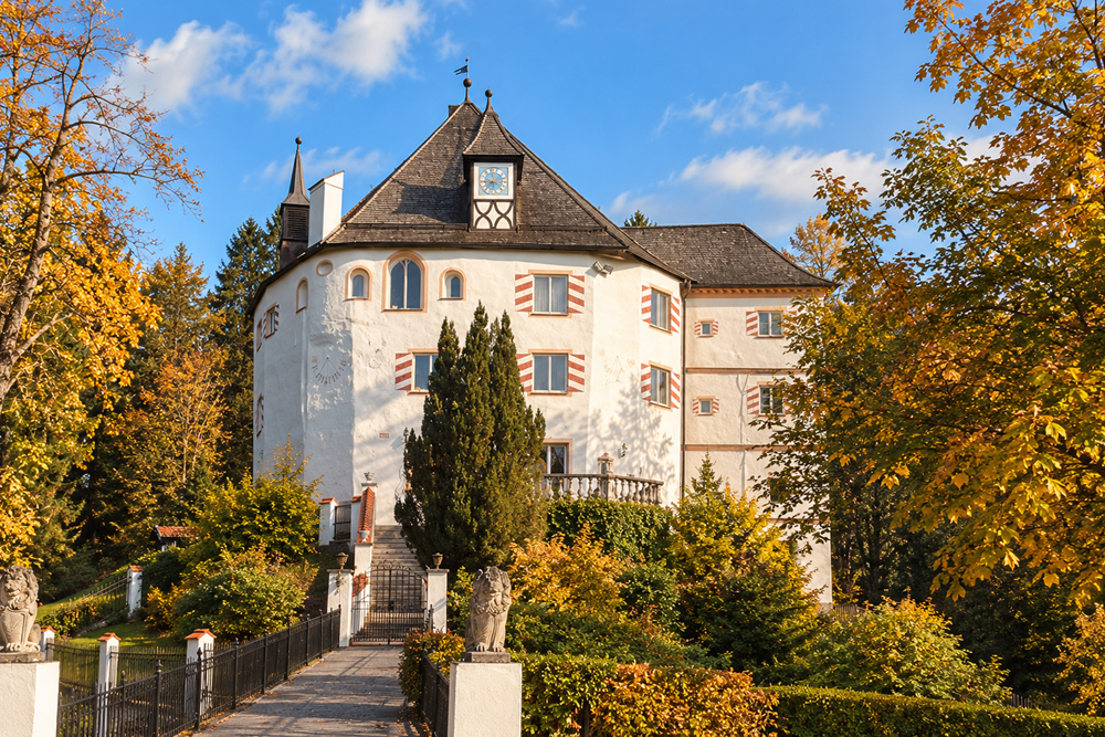 Schloss-Teising-06-KI-web