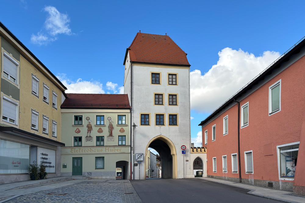Stadtbefestigung Neumarkt-Sankt Veit - Oberes Markttor Stadtbefestigung Neumarkt-Sankt Veit im Landkreis Mühldorf am Inn